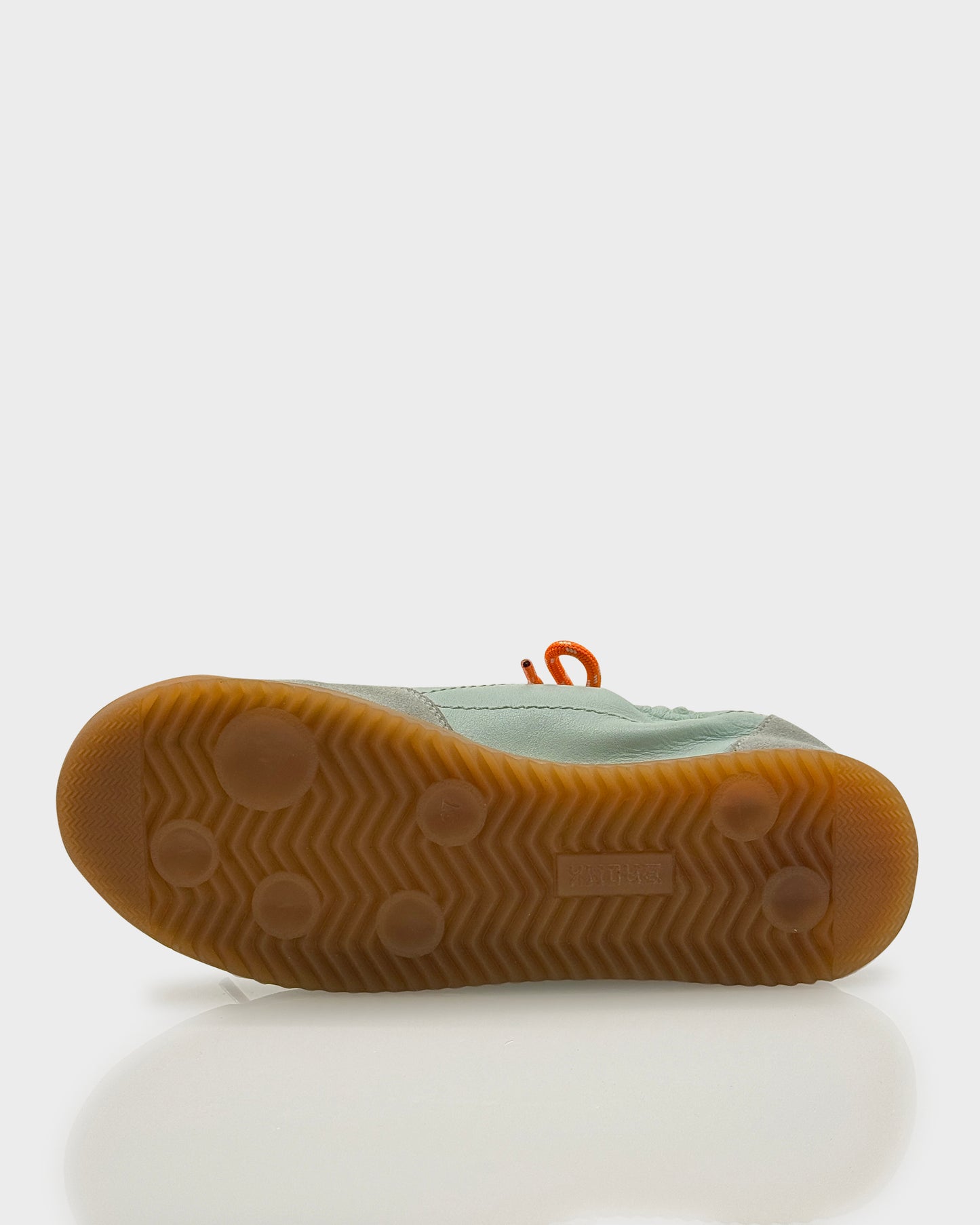 Sneakers Vega