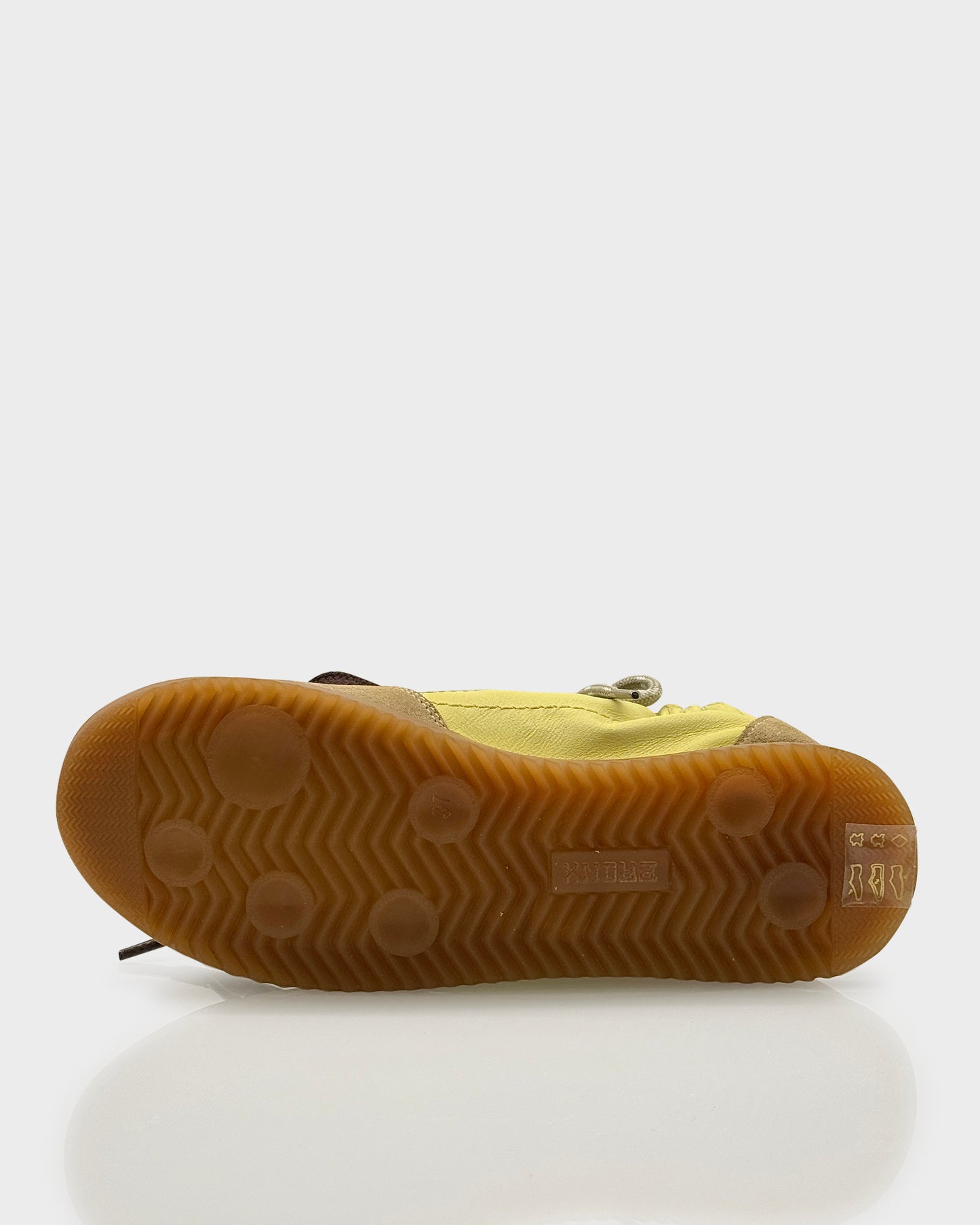 Sneakers Vega