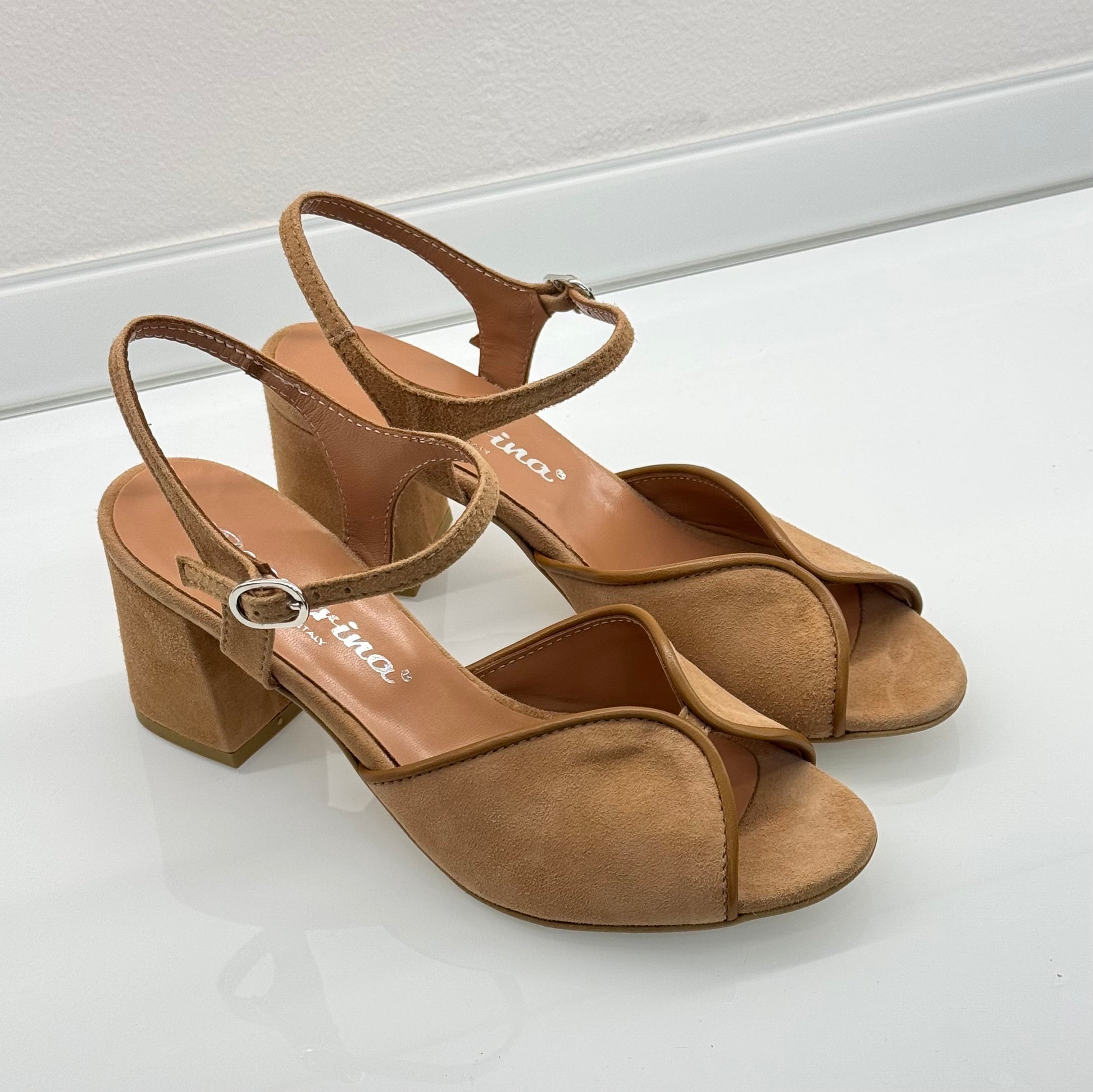 Tacco Sandalo In Suede Sandalo Tacco Sandalo Donna Camoscio