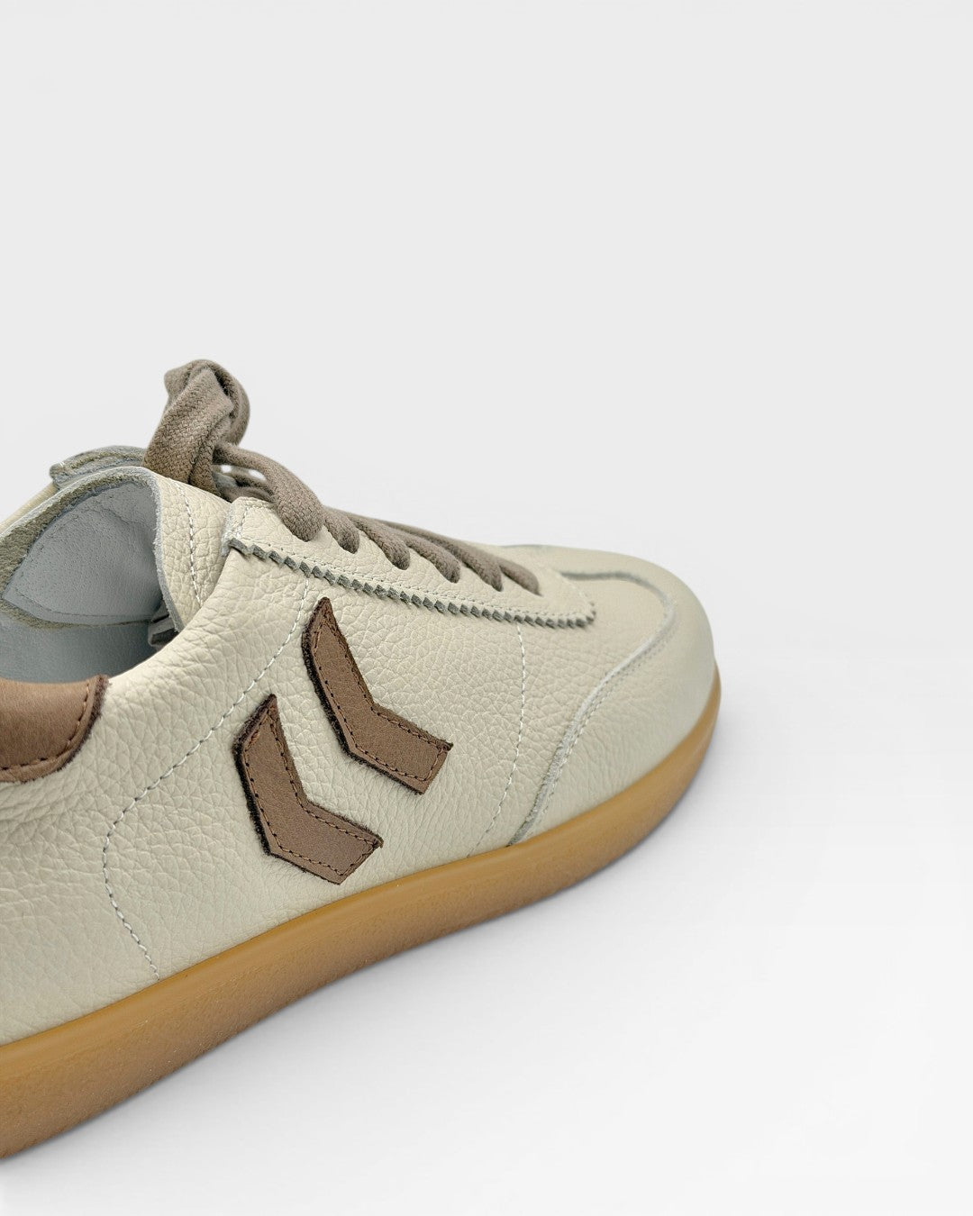 Sneakers Elomy