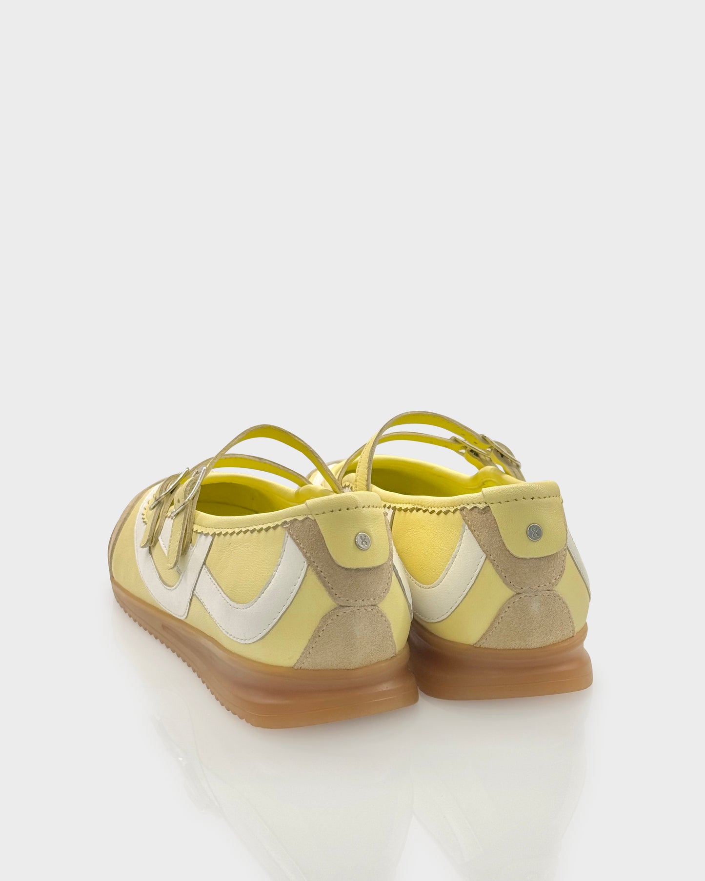 Sneakerina Butter Yellow