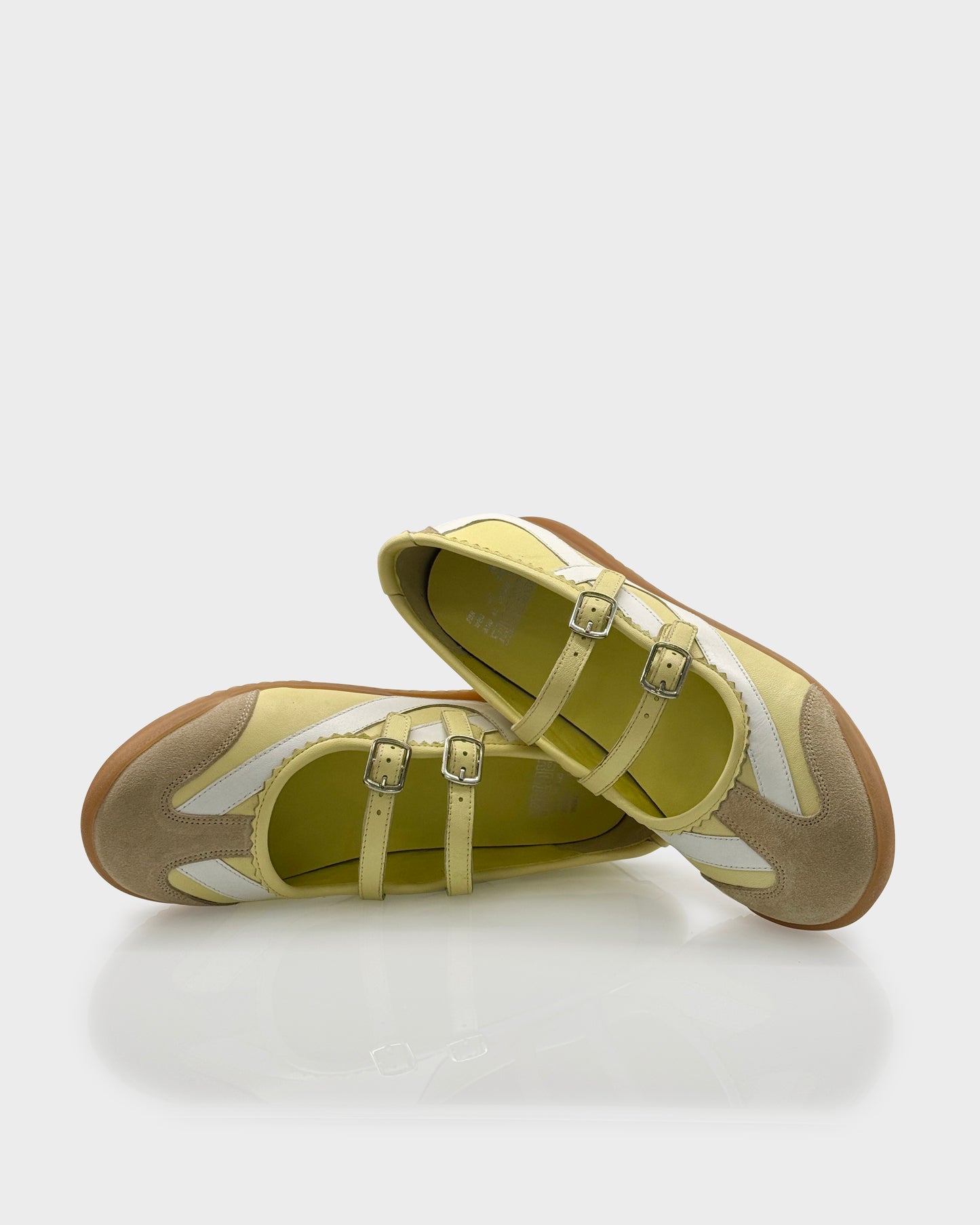 Sneakerina Butter Yellow
